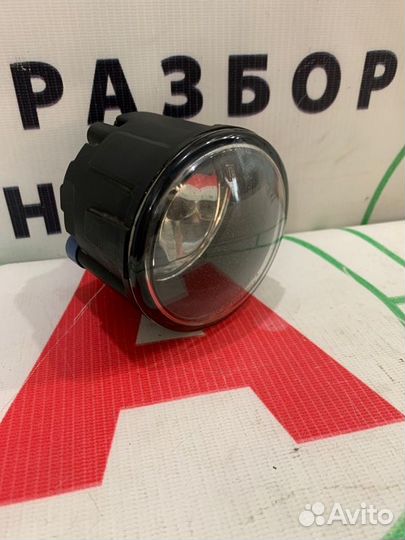 Фара противотуманная передняя Nissan Note E11