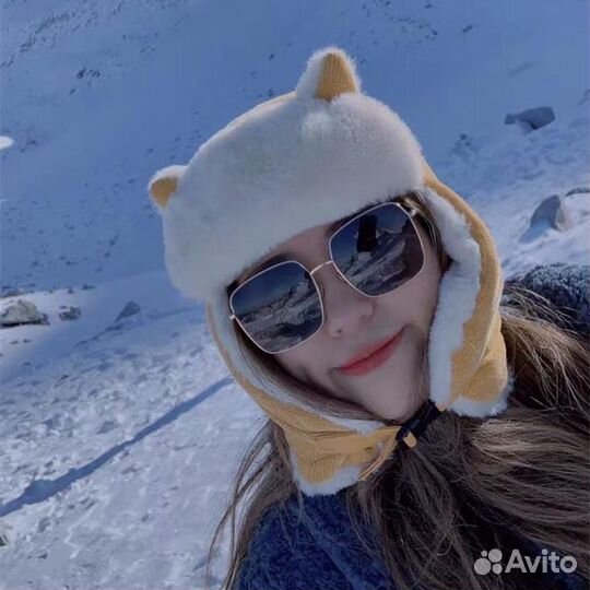 Шапка с ушками черная