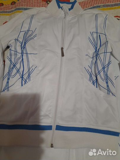 Спортивный костюм женский новый 44 46