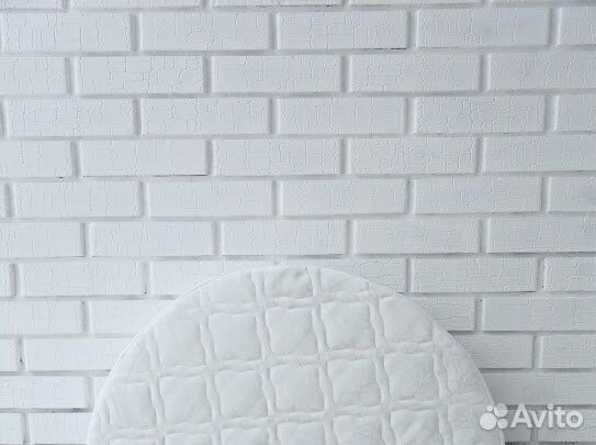 Круглый матрас новый на круглую кроватку+простыня