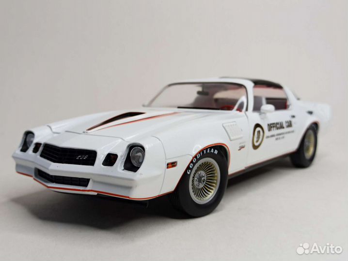 Chevrolet Camaro Z28 Official Car 1978 1:18