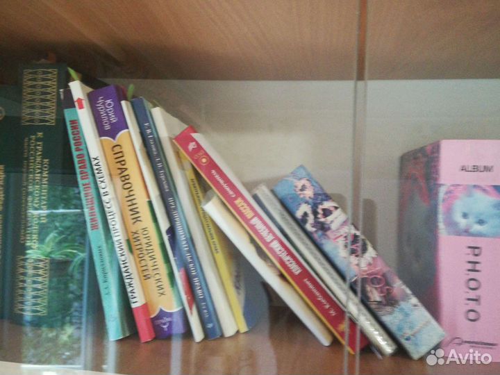 Книги детские и учебные