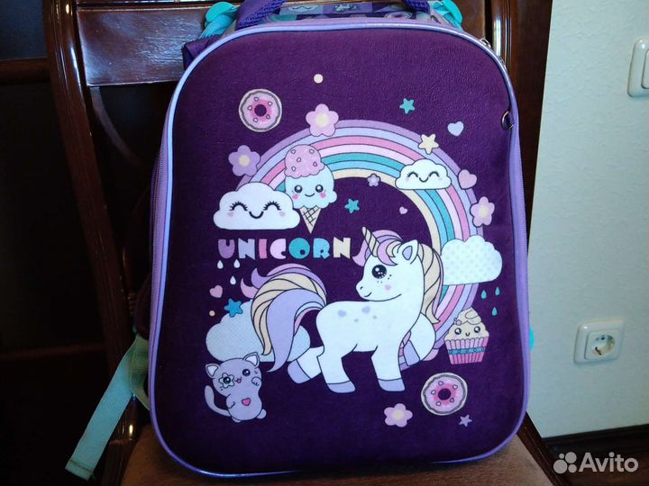 Рюкзак школьный для девочки 1 класс