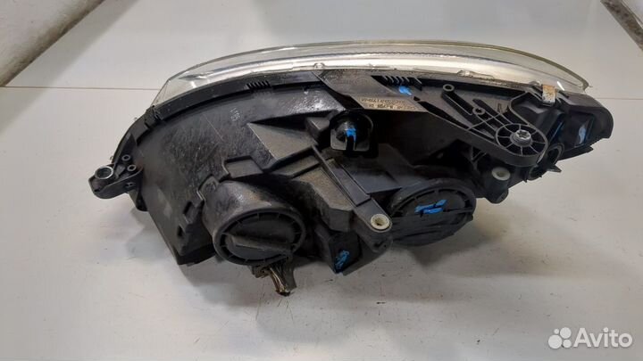 Фара (передняя) правая Mercedes CLC