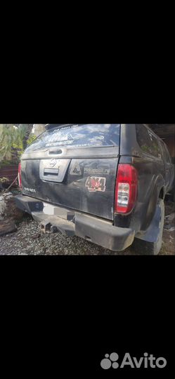 Nissan navara в разбор