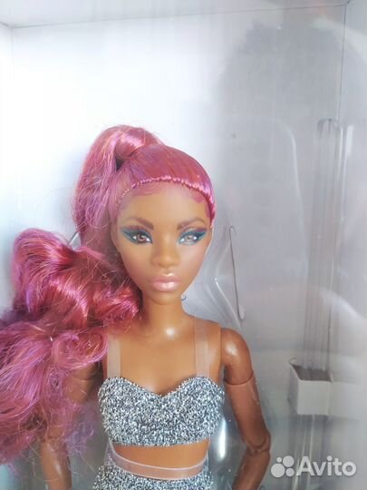 Кукла барби barbie looks Тамика с высоким хвостом