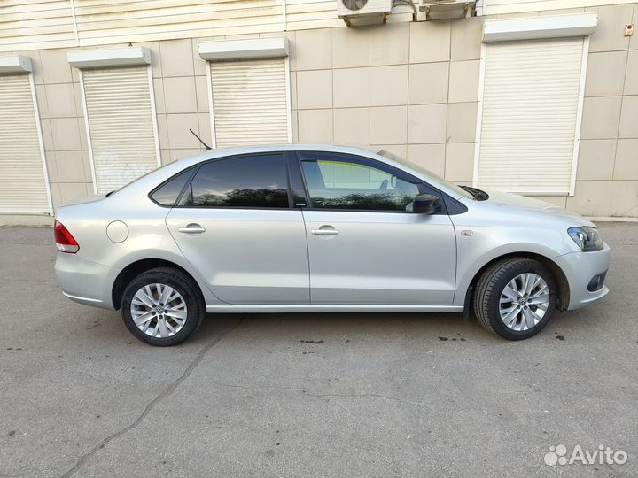 Volkswagen Polo 1.6 МТ, 2014, 61 000 км