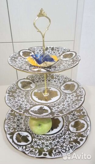 Ваза трехъярусная