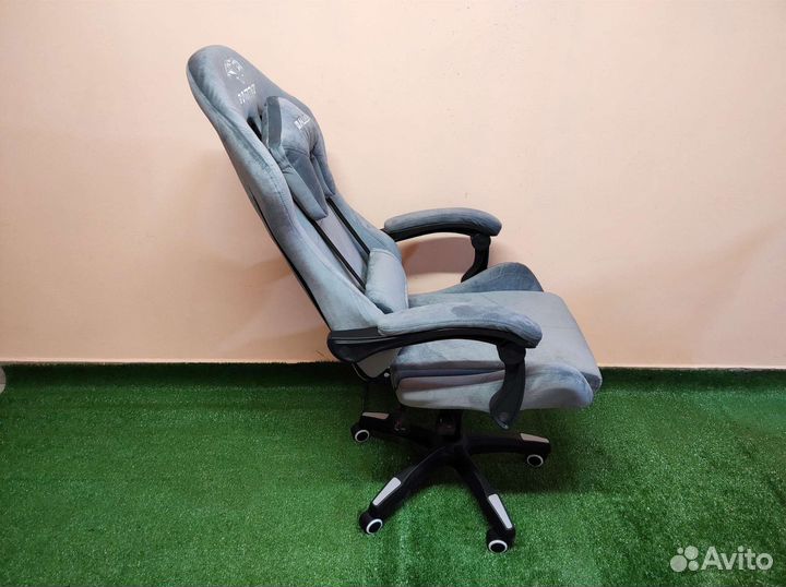 Компьютерное кресло серое