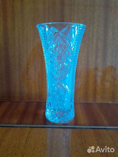 Хрустальные вазы