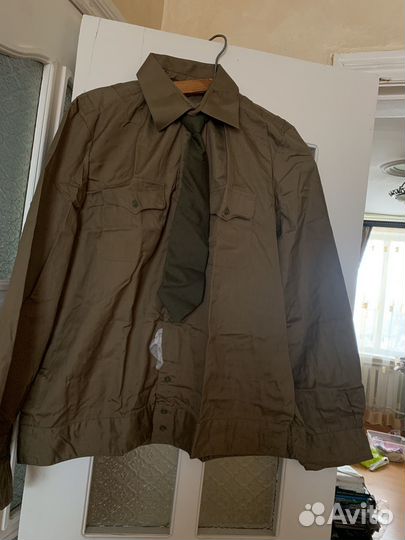 Рубашки армейские хаки и белые ворот от40 до 42