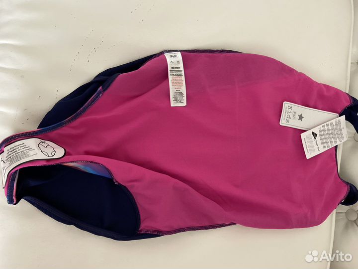 Купальник слитный новый на девочку 11-12 лет