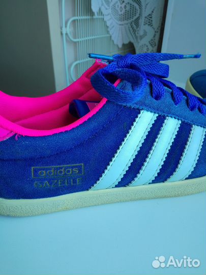 Кроссовки женские adidas 39 размер бу