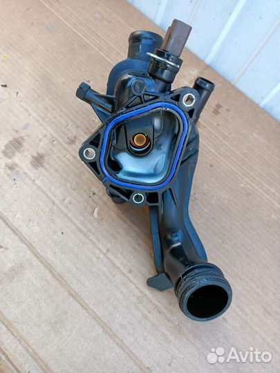 Корпус термостата Peugeot 308 EP6