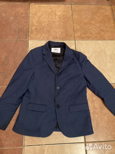 Школьная форма Zara 128 р. на мальчика