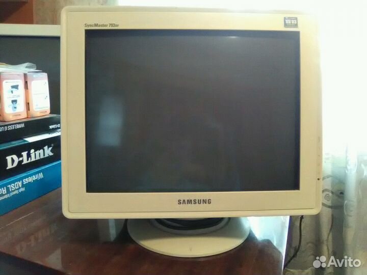 Монитор ЭЛТ samsung 17