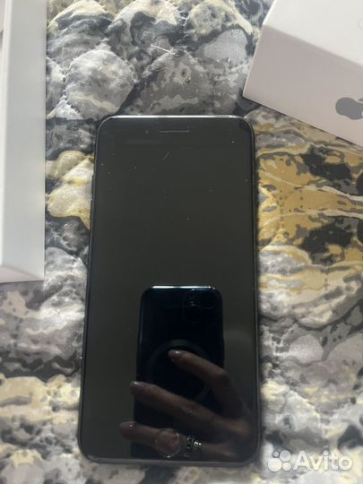 Телефон iPhone 7 plus 256 мб