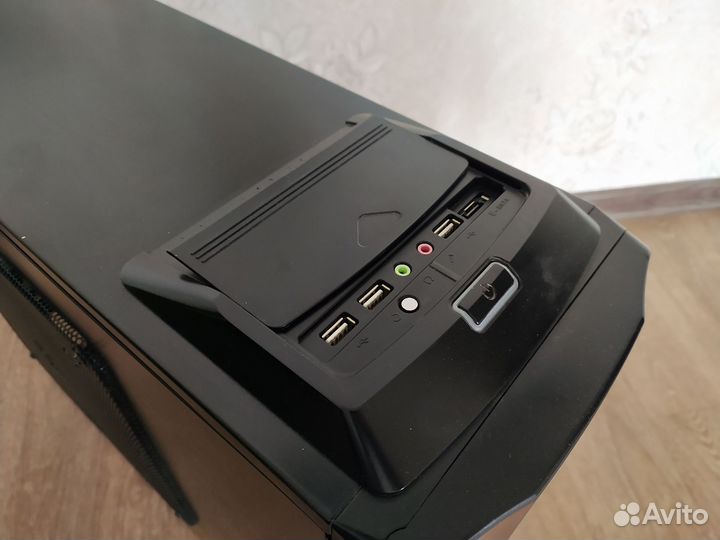 Корпус для компьютера