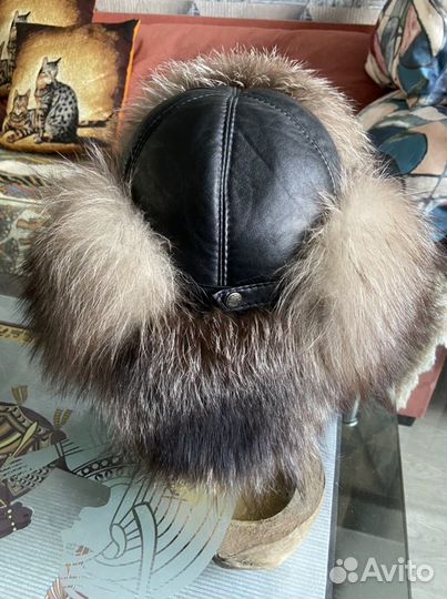 Шапка-ушанка кожаная с чернобуркой