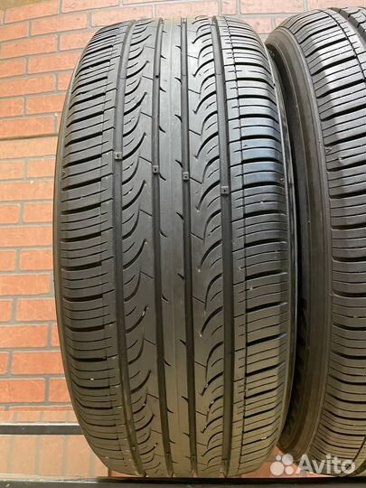 Kumho Solus KH25 235/55 R17 98T