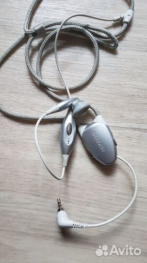Наушники (гарнитура samsung)