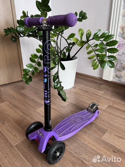 Самокат maxi micro