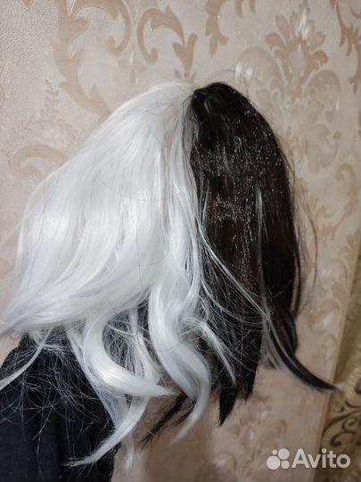 Парик Круэллы