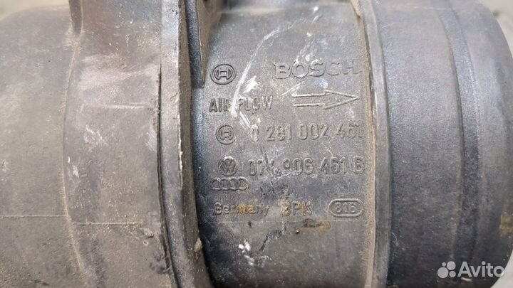 Корпус воздушного фильтра Volkswagen Sharan