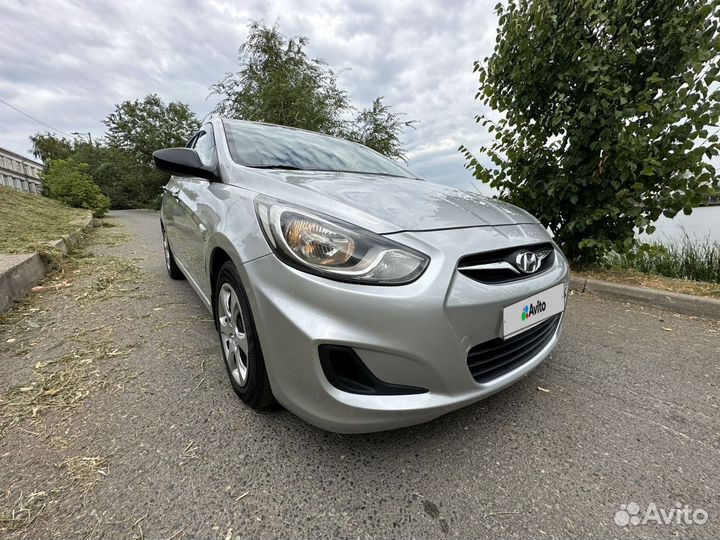 Hyundai Solaris 1.6 AT, 2012, 231 000 км