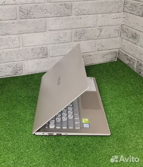 Мощный ноутбук asus Full HD i3 8го/mx 150 2Гб/ssd