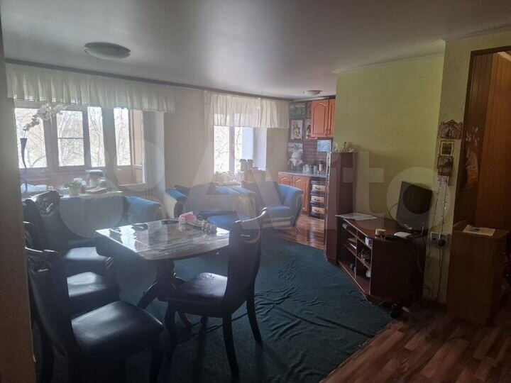 4-к. квартира, 97 м², 2/5 эт.