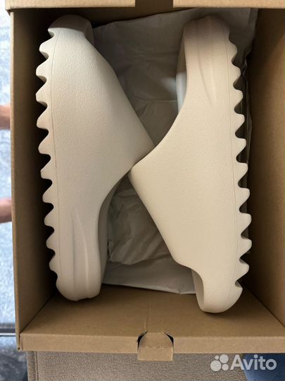 Шлепки adidas yeezy slide