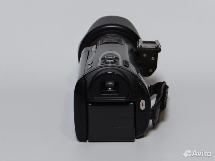 Видеокамера Panasonic HDC-TM900 Full HD