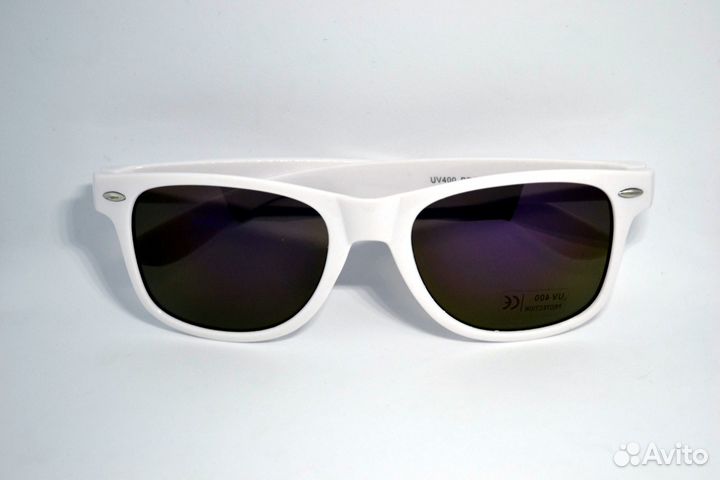 Новые солнцезащитные очки Wayfarer (RayBan)