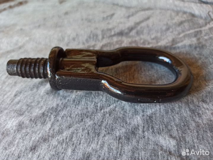 Буксировочная петля