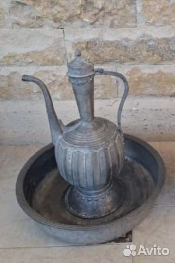 Кувшин старинный