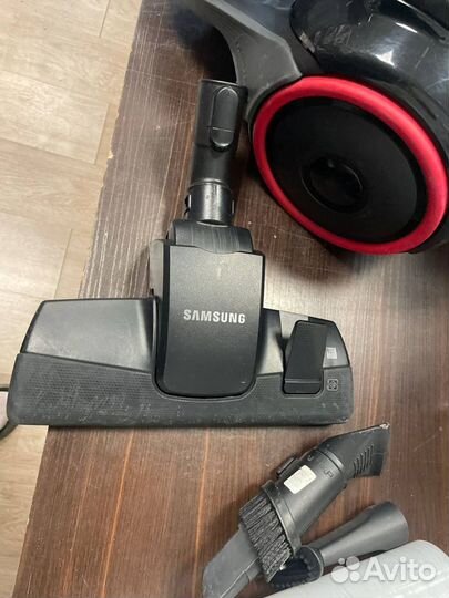 Пылесос с контейнером для пыли Samsung SC15K4116VR