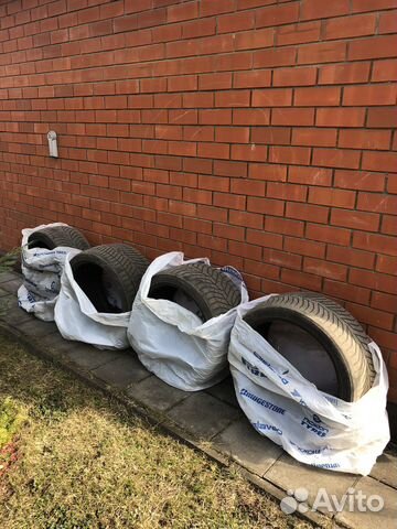 Yokohama BluEarth Winter V905 285/35 R21 и 325/30 R21