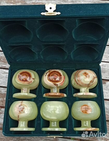 Рюмки нефритовые набор 6 шт в коробке