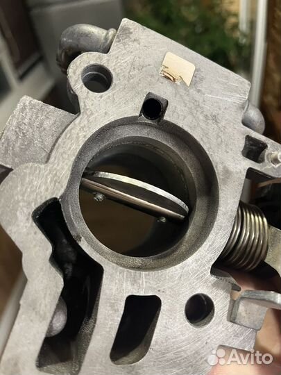 Дроссельная заслонка LADA kalina 1