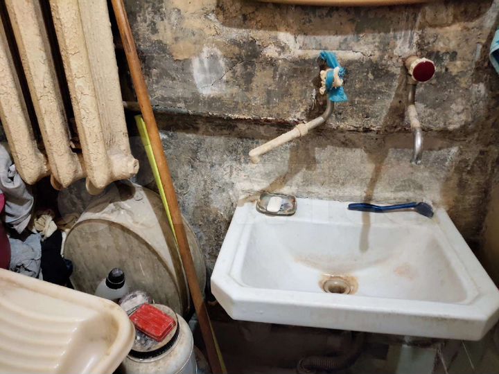 2-к. квартира, 58 м², 2/2 эт.