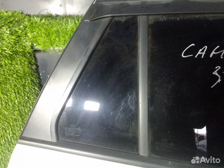 Форточка двери задней правой Hyundai Santa Fe