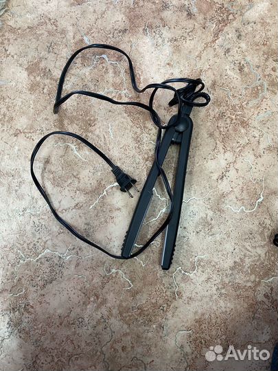 Утюжек для волос revlon