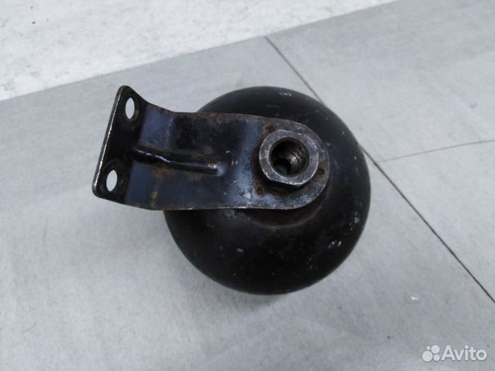 Гидроаккумулятор подвески