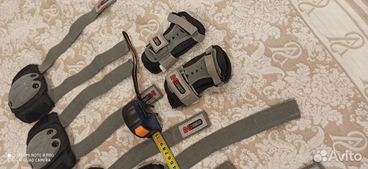 Защита для роликов,велосипеда и т.д