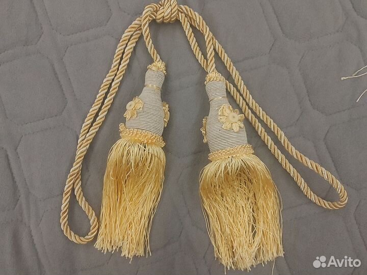 Держатель для штор. Подхват