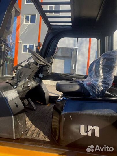 Вилочный погрузчик UN Forklifts FD70, 2023