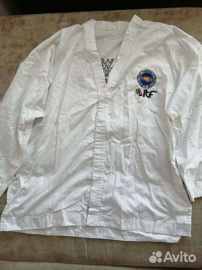 Форма для тхэквондо и книга учебная программа