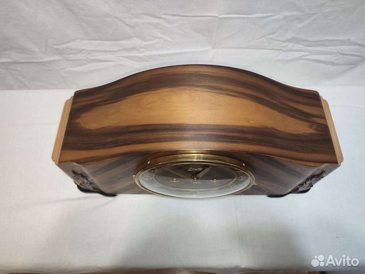 Часы настольные с боем 1961 года