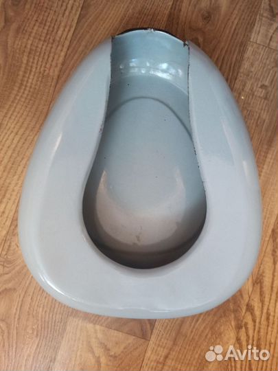 Судно металлическое /утка для ухода